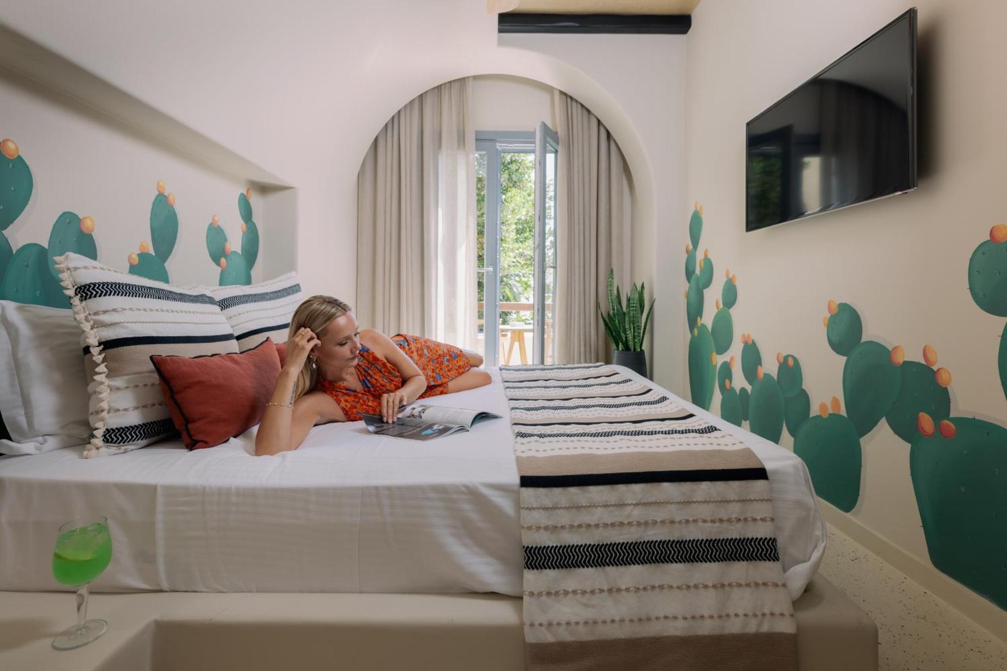 The Artemis Hotel Agia Anna  ภายนอก รูปภาพ